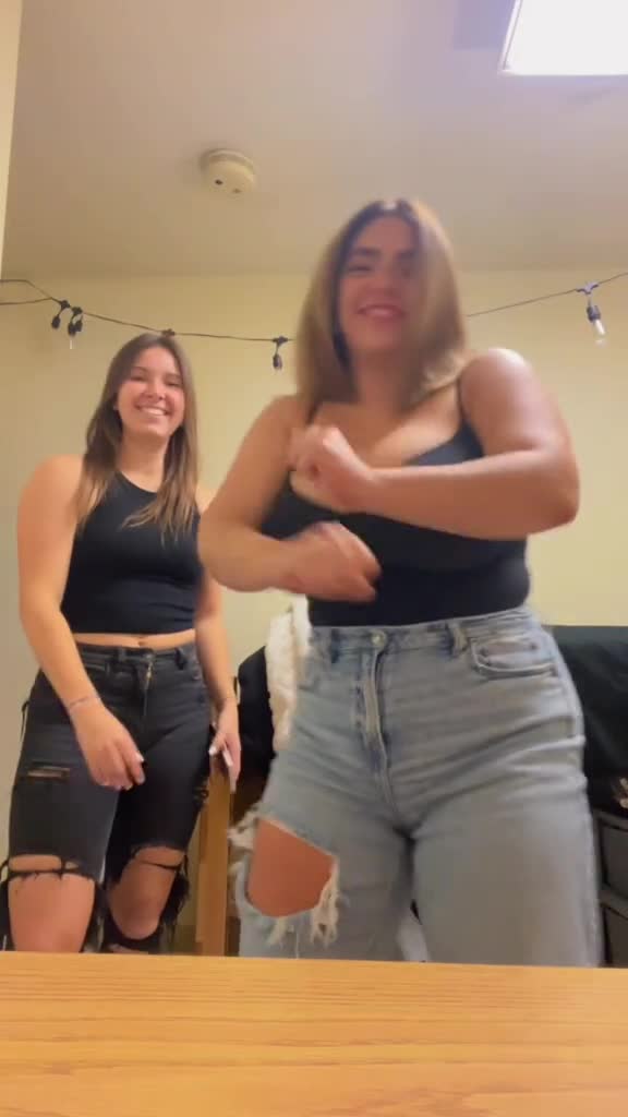 Video 447577 from seerahb2/sierra_bellingar/sierralorae