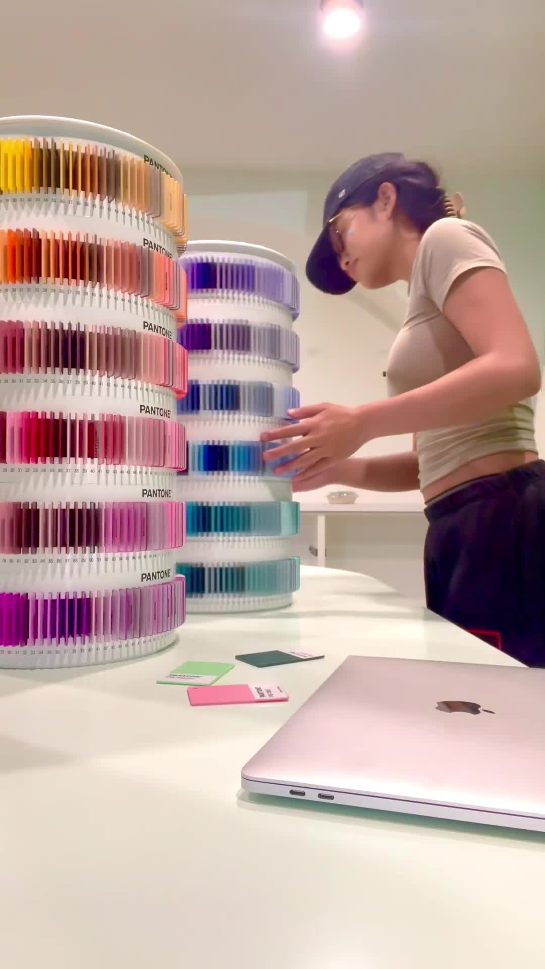 Video 447985 from Alyssa Silos / Alythuh