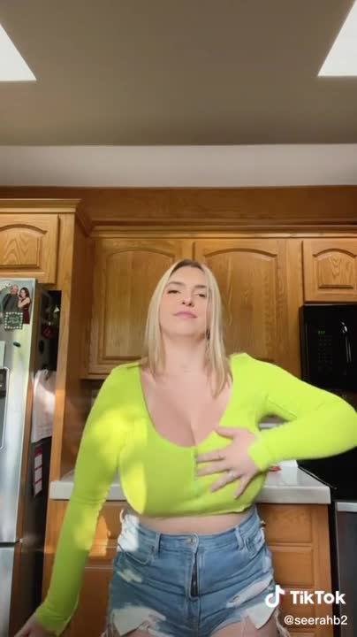 Video 448239 from seerahb2/sierra_bellingar/sierralorae