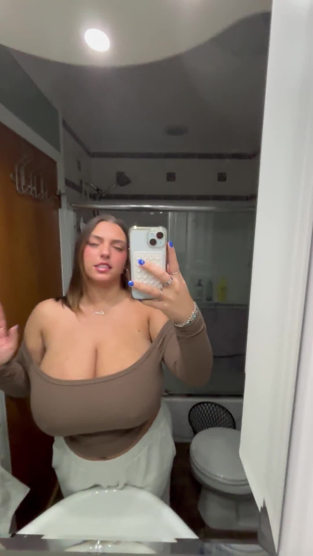 Video 448349 from seerahb2/sierra_bellingar/sierralorae