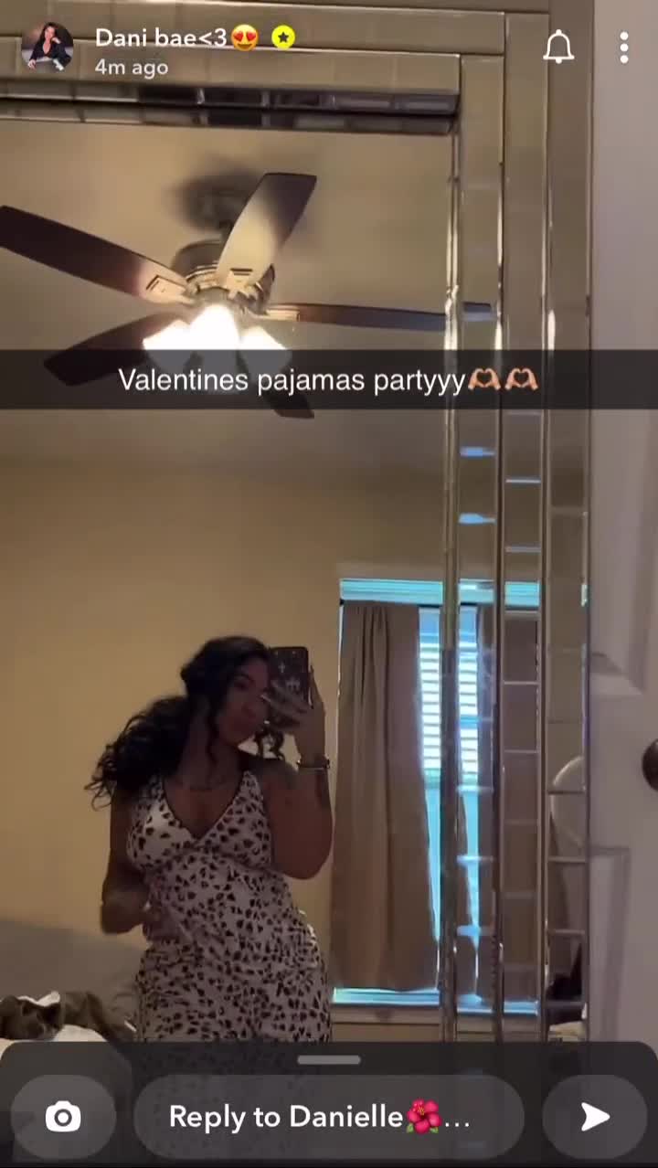 Video 449051 from Danielle Cohn