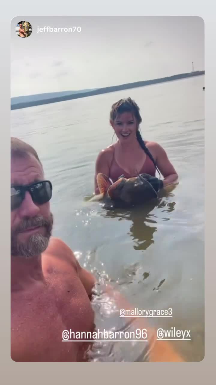 Video 449112 from Hannah Barron hannahbarron96