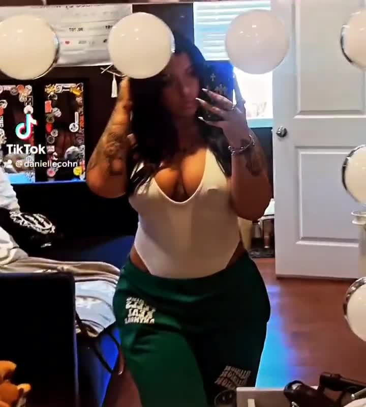 Video 449158 from Danielle Cohn