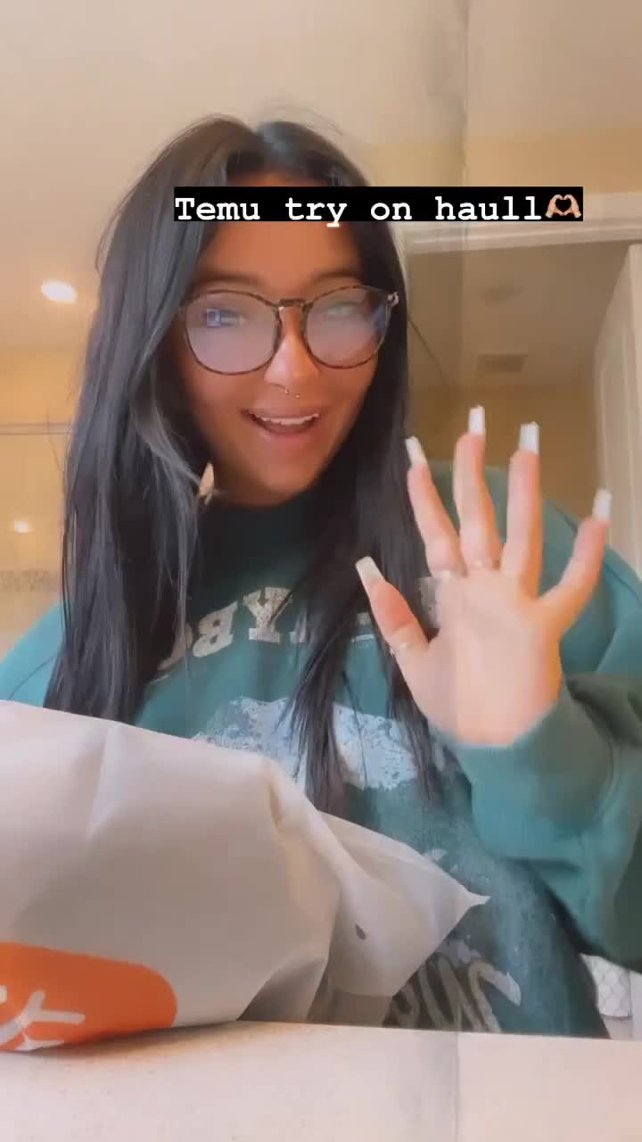 Video 449165 from Danielle Cohn