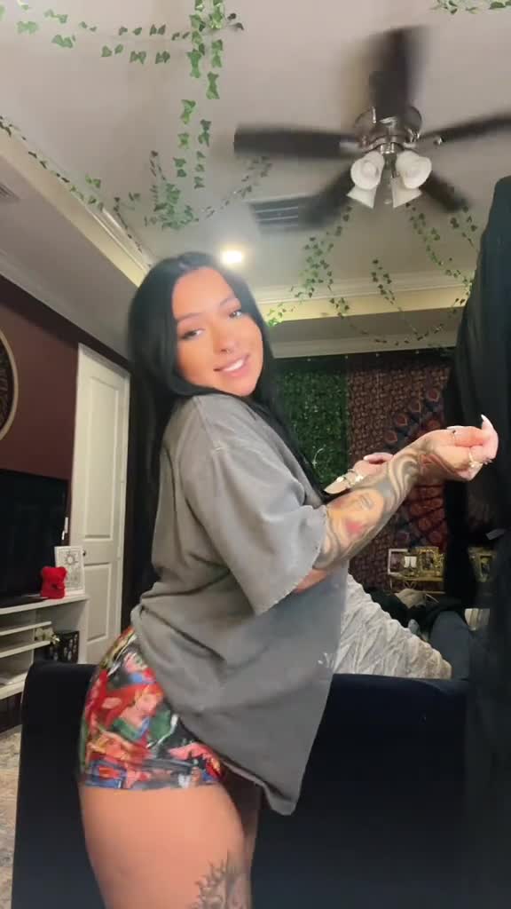 Video 449219 from Danielle Cohn