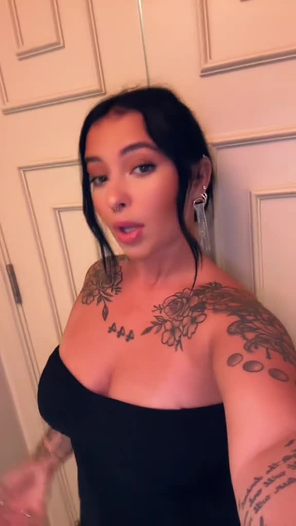 Video 449225 from Danielle Cohn