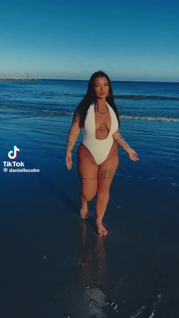 Video 449379 from Danielle Cohn