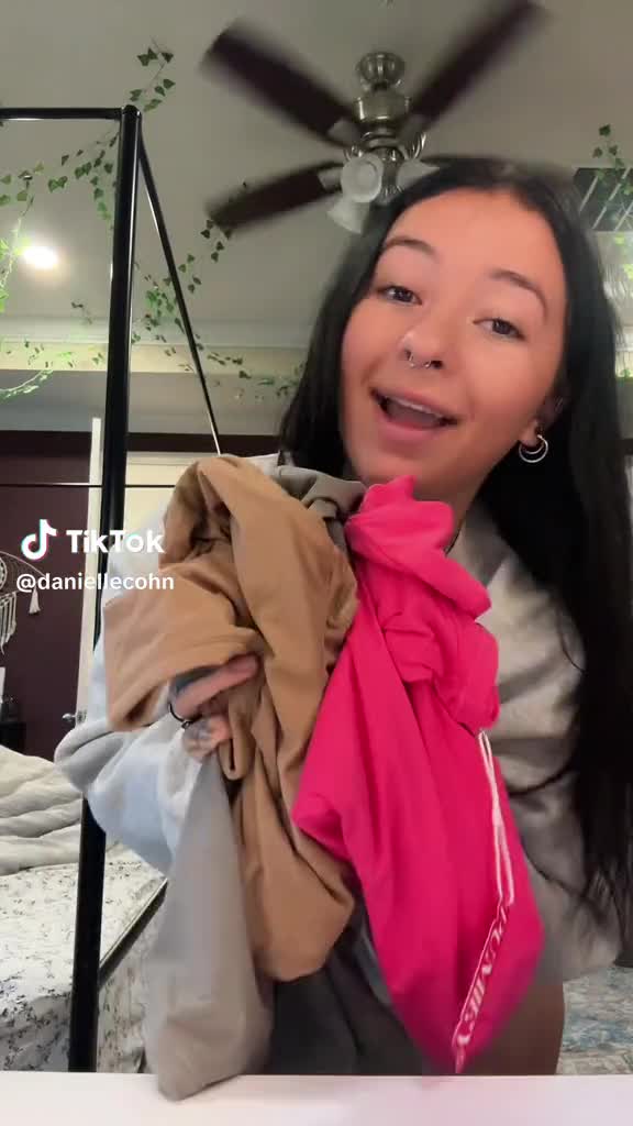 Video 449380 from Danielle Cohn