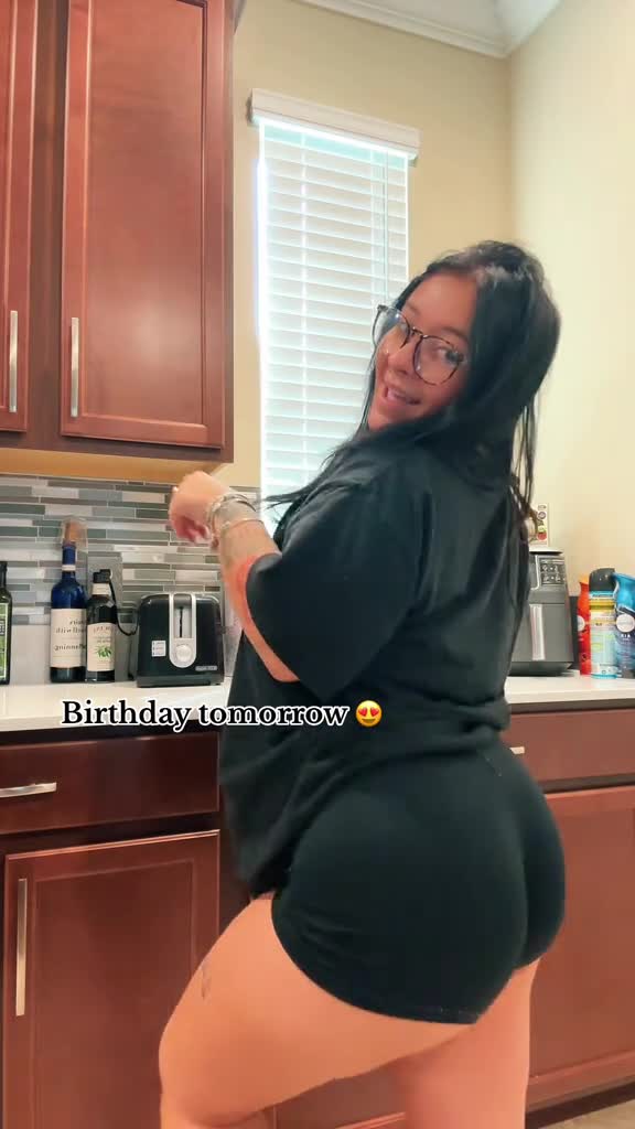 Video 449472 from Danielle Cohn