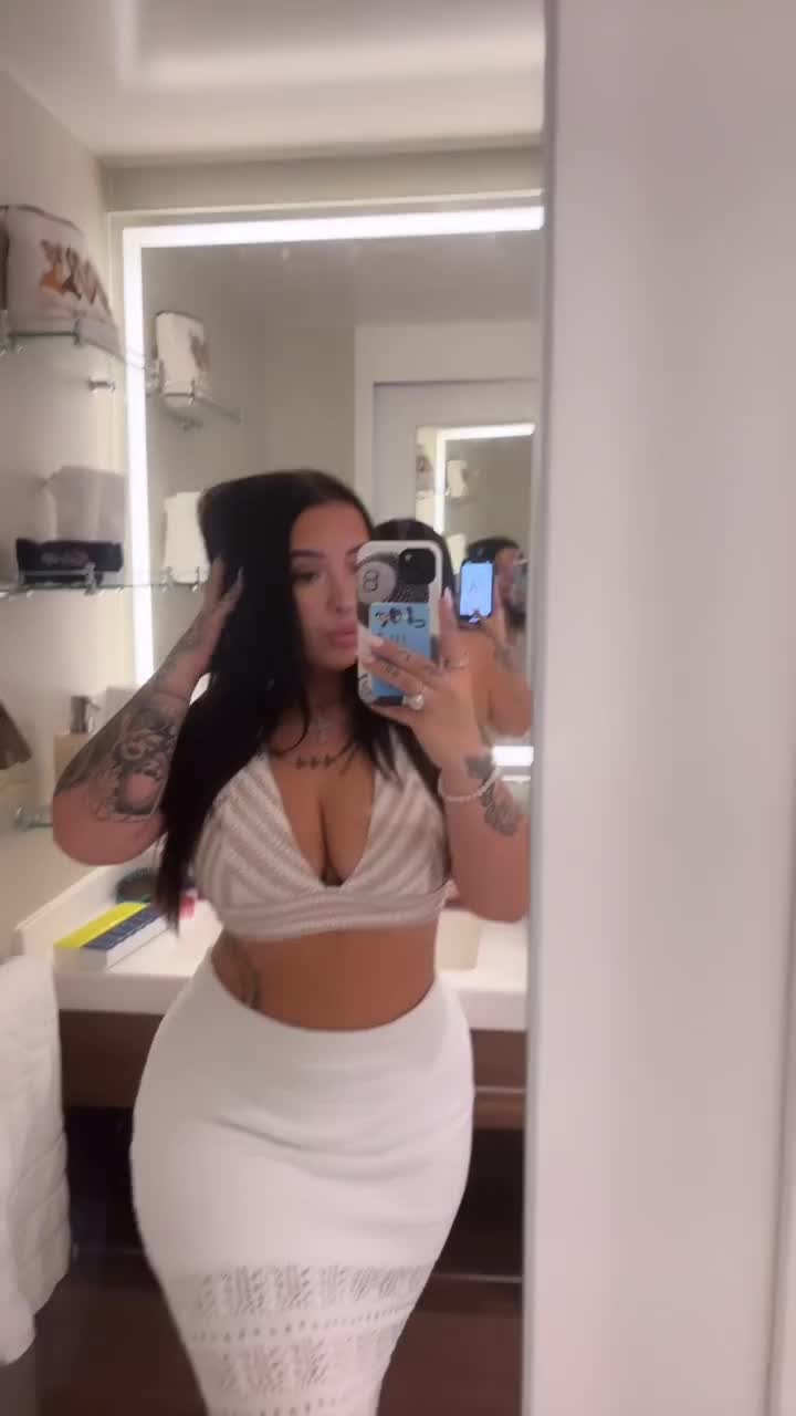 Video 449480 from Danielle Cohn