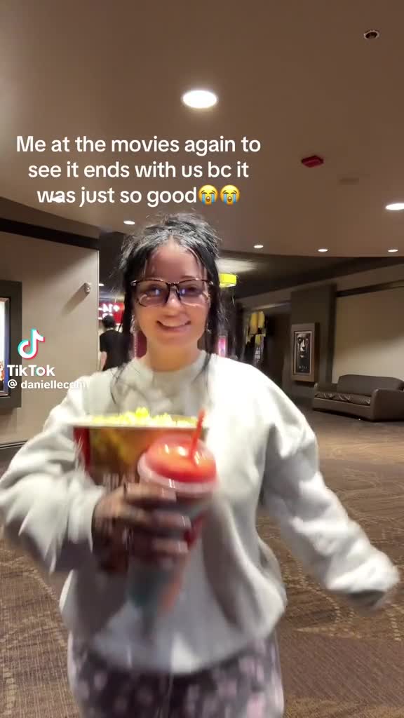 Video 449510 from Danielle Cohn