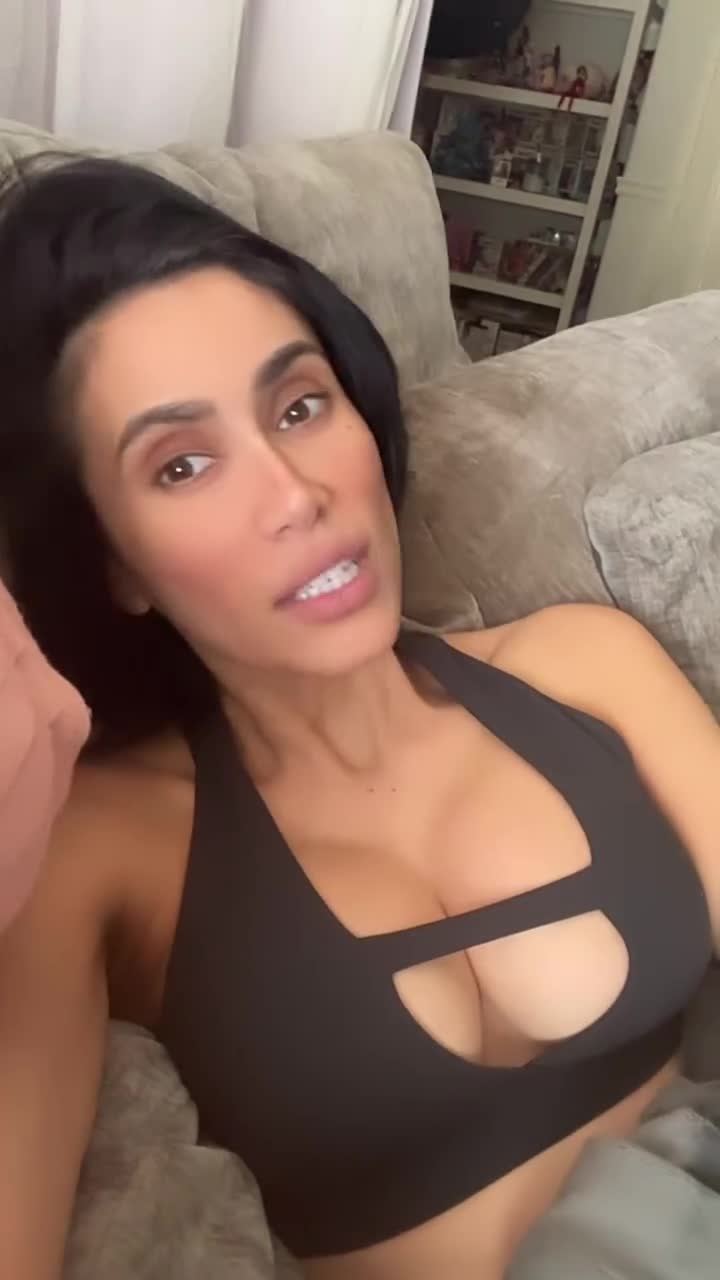 Video 449626 from Cristina "Vee" Valenzuela