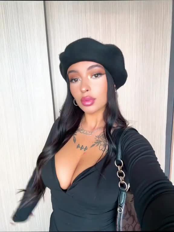 Video 449695 from Danielle Cohn