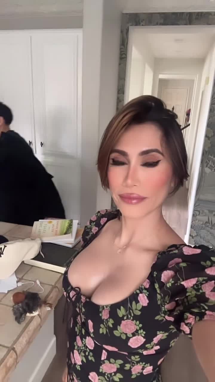 Video 449867 from Cristina "Vee" Valenzuela