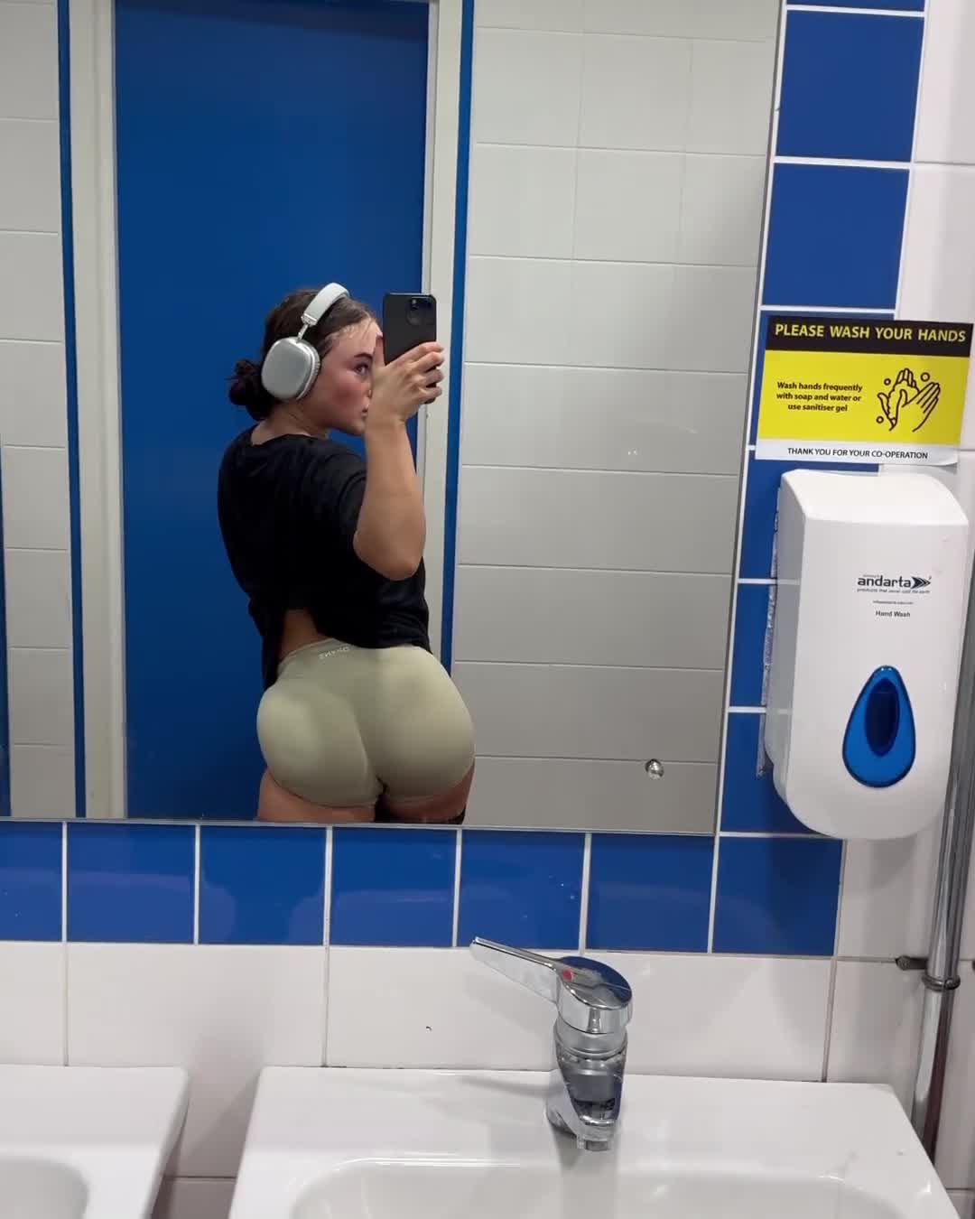 Video 449988 from Ciara Wilmot