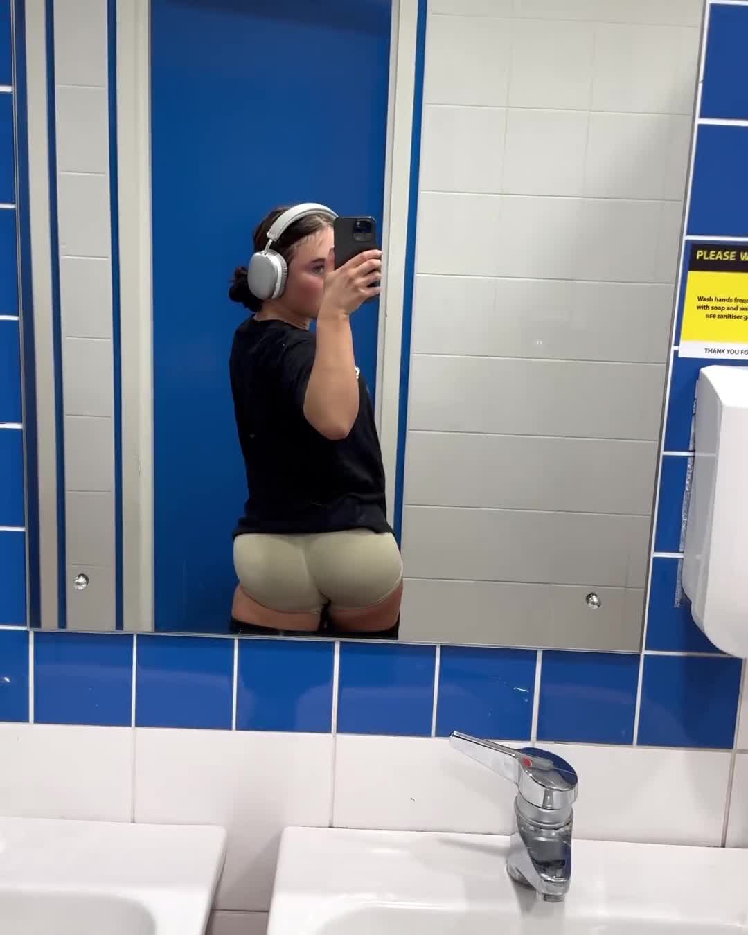 Video 449989 from Ciara Wilmot