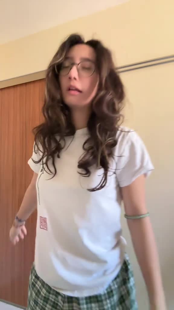 Video 450234 from Sabrina Pezeshkian | sabadabadoodle | sabababaroo