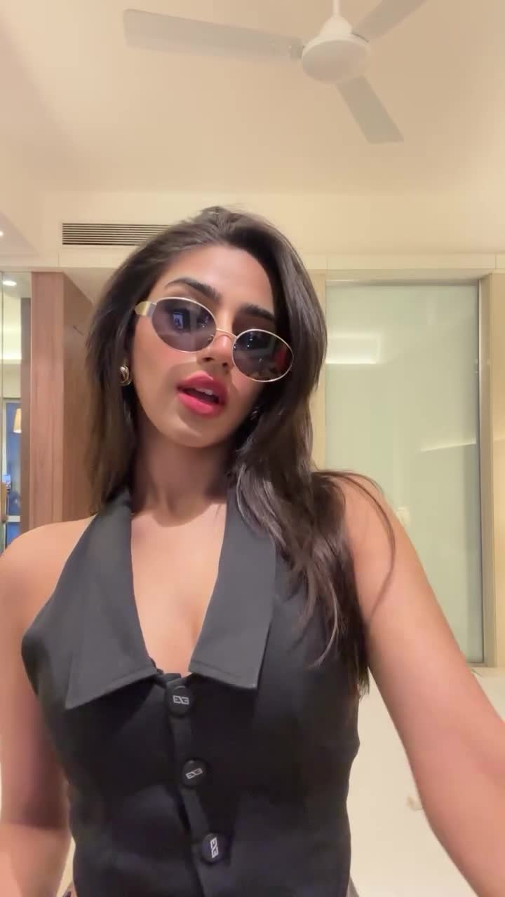 Video 450437 from Pakhi Gadh | pakhigadh