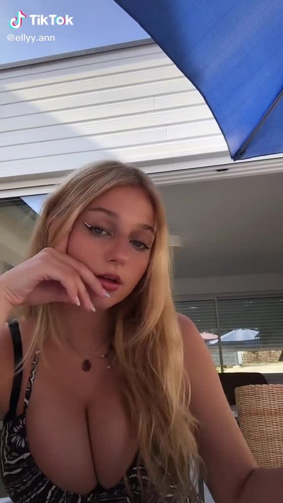 Video 451934 from ellyy.ann / elly.ann / elly