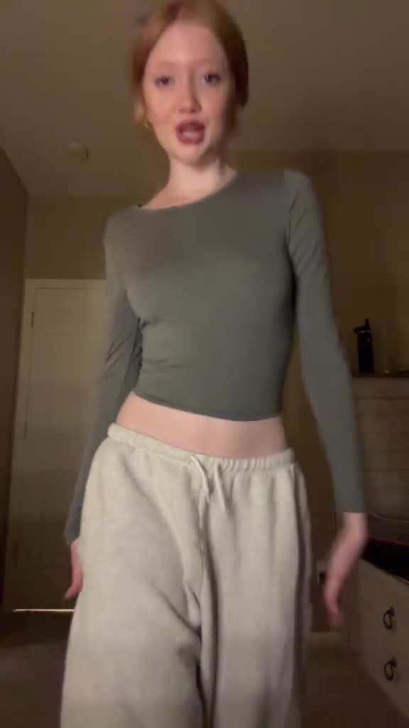 Video 453573 from Makenna Kelly / Lifewithmak