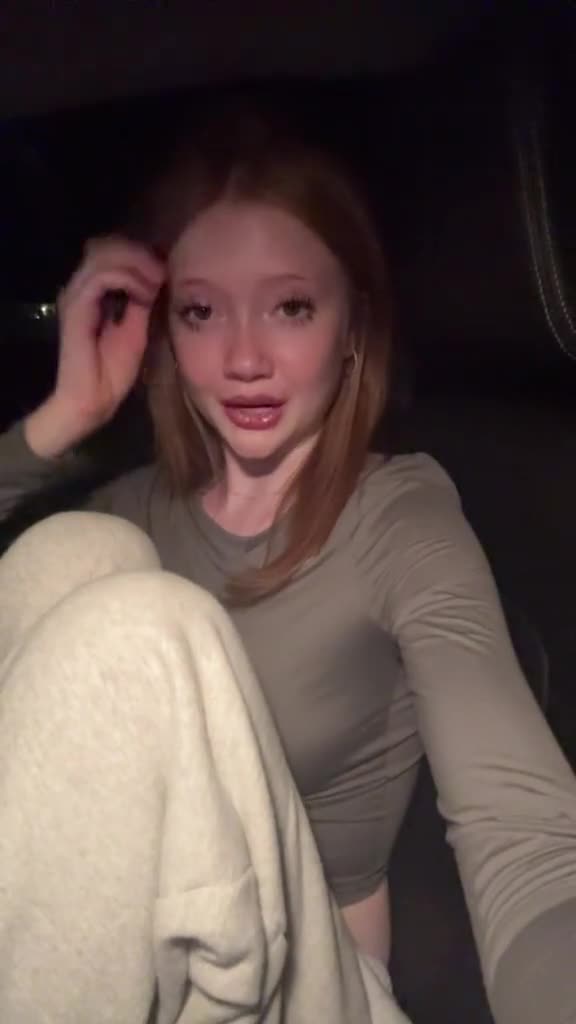 Video 453576 from Makenna Kelly / Lifewithmak