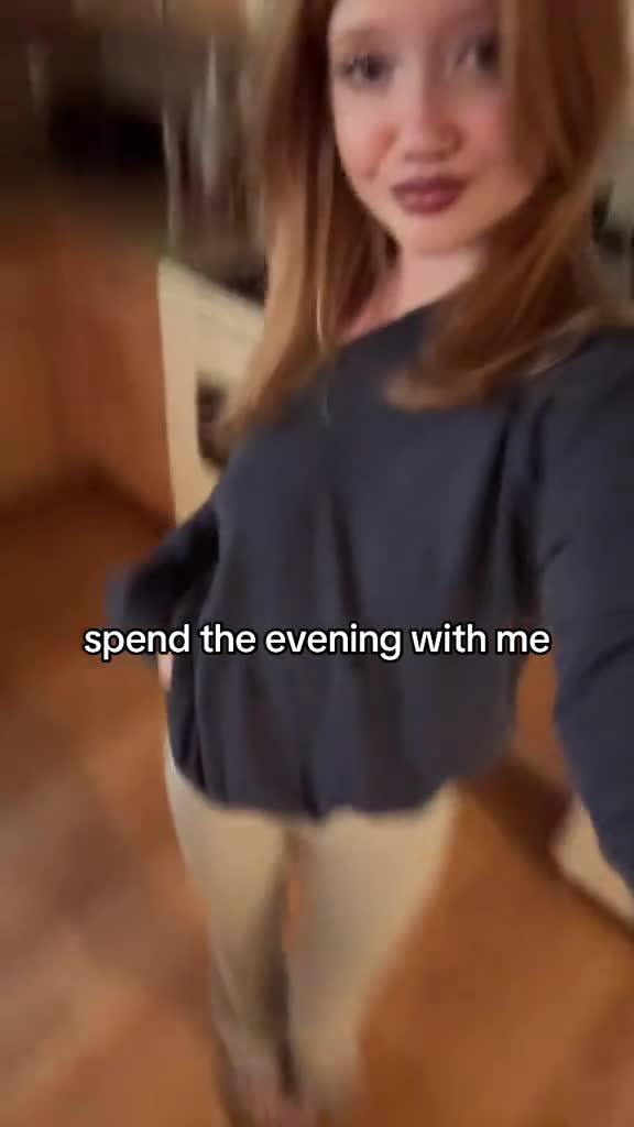 Video 453582 from Makenna Kelly / Lifewithmak