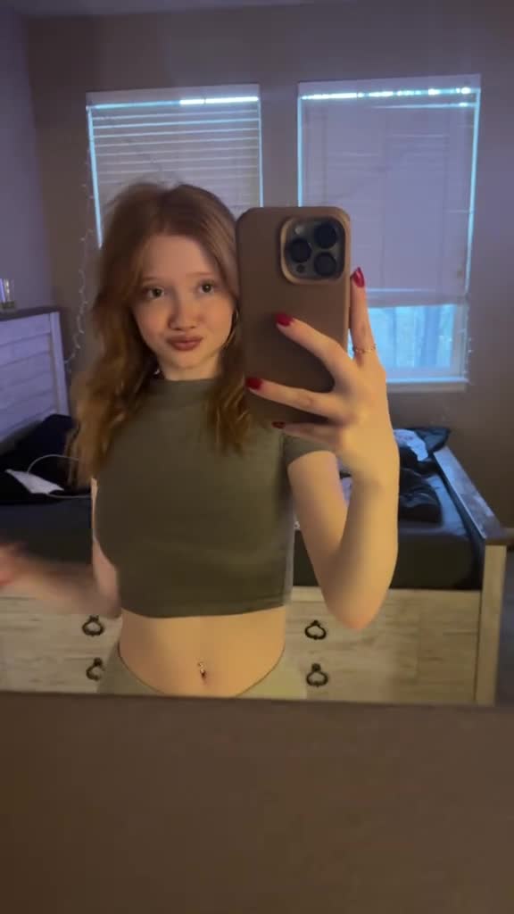 Video 453796 from Makenna Kelly / Lifewithmak