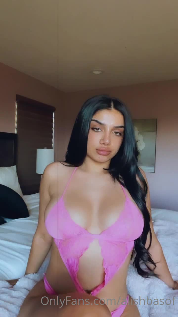 Video 454105 from Alishbasheikh