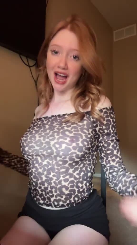 Video 455008 from Makenna Kelly / Lifewithmak