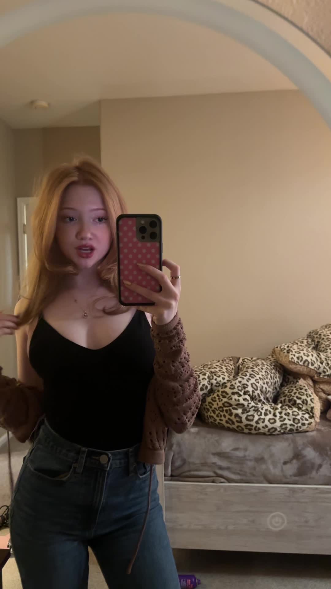 Video 455180 from Makenna Kelly / Lifewithmak