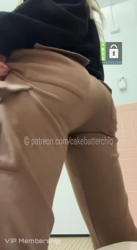 Video 456212 from cakebatterchlo / chloistagram / chlorrain