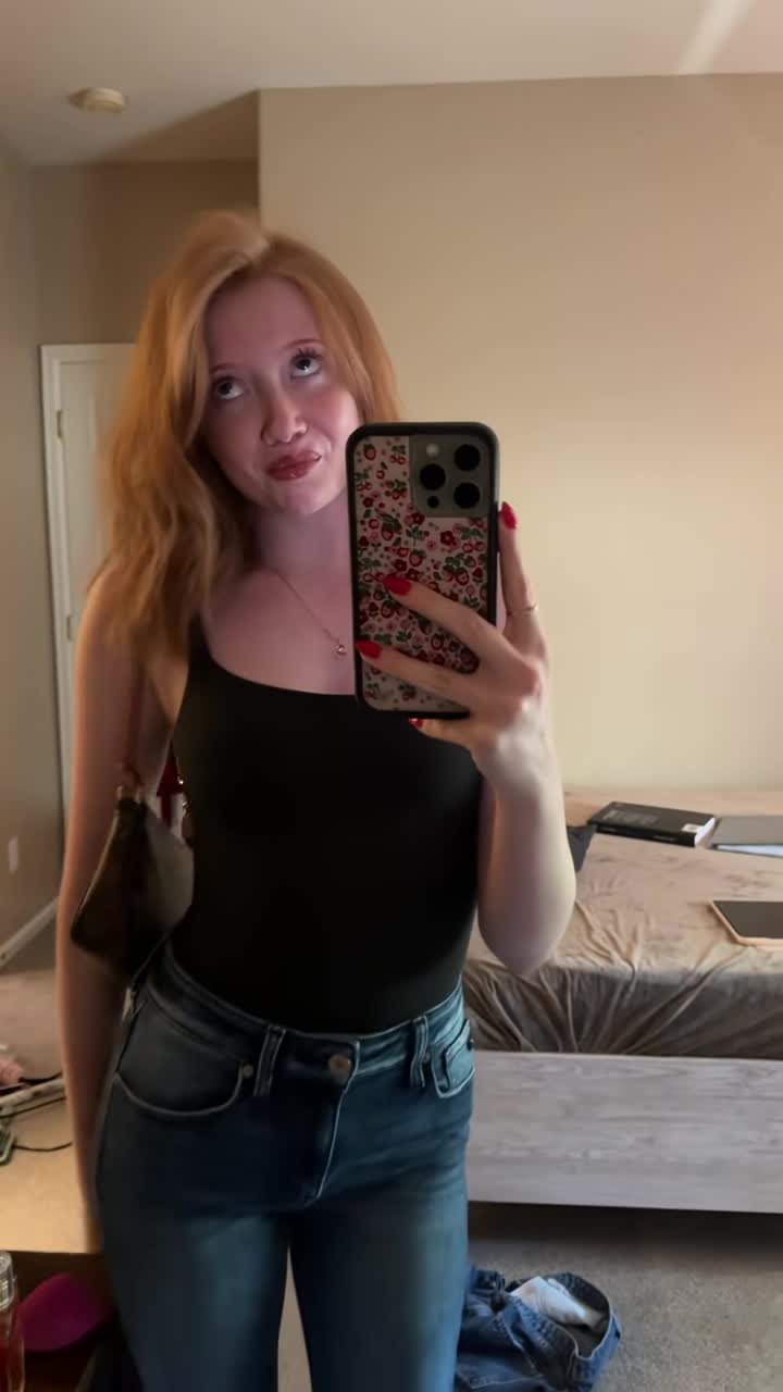 Video 456748 from Makenna Kelly / Lifewithmak