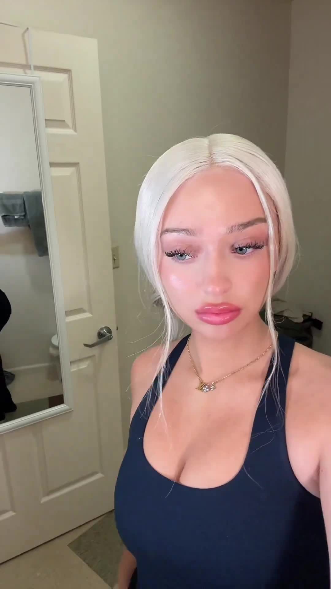 Video 456832 from cakebatterchlo / chloistagram / chlorrain