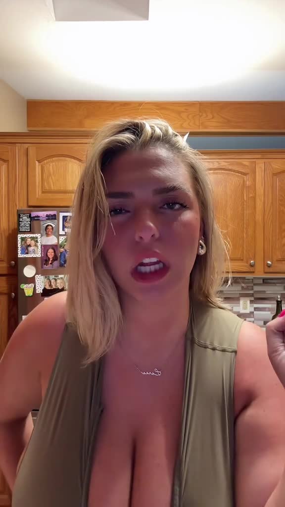 Video 580499 from seerahb2/sierra_bellingar/sierralorae