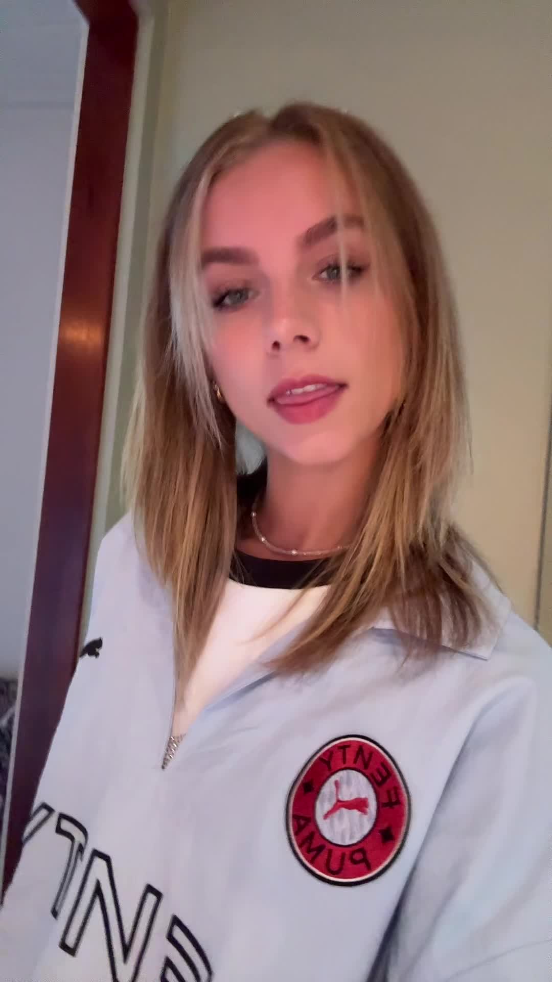 Video 580560 from Anna Shumate / Annabananaxdddd