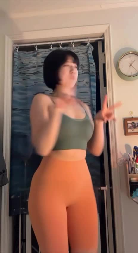 Video 580692 from Heeheemoon / moon_nyang_