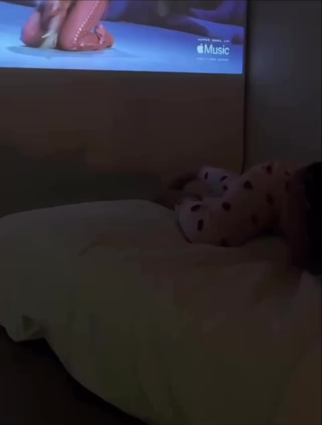 Video 580700 from Heeheemoon / moon_nyang_