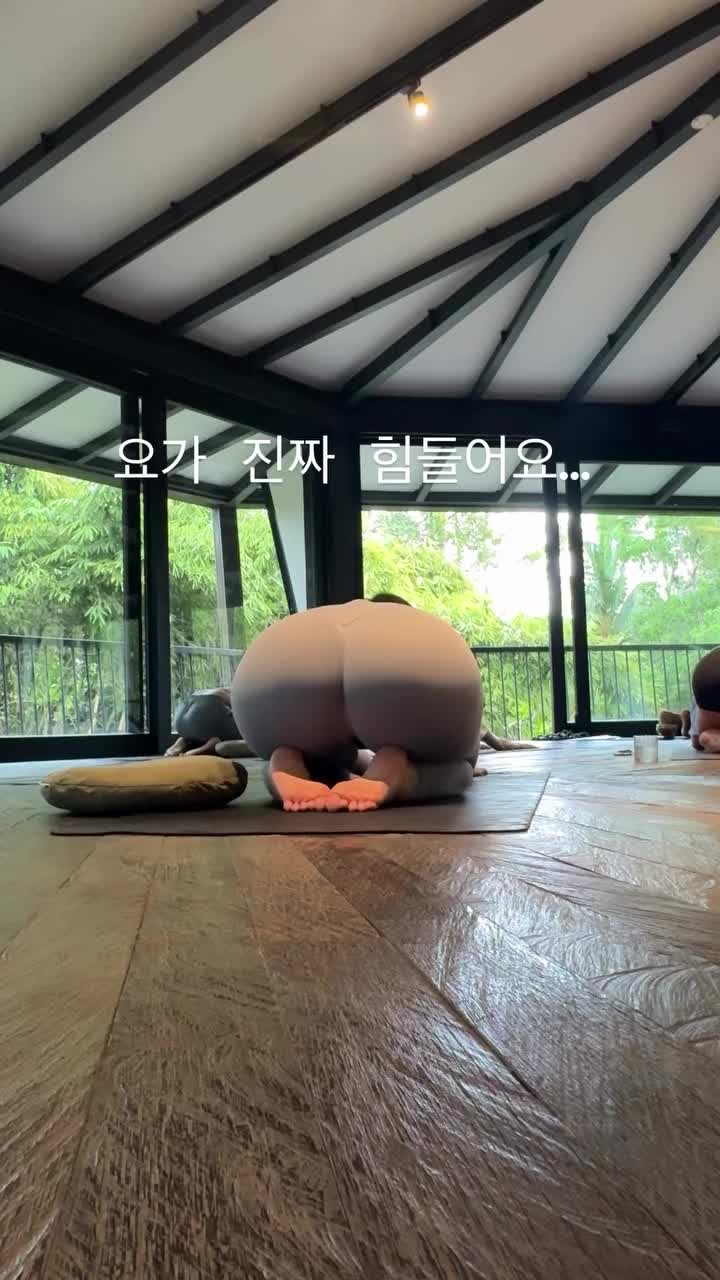 Video 580781 from Heeheemoon / moon_nyang_