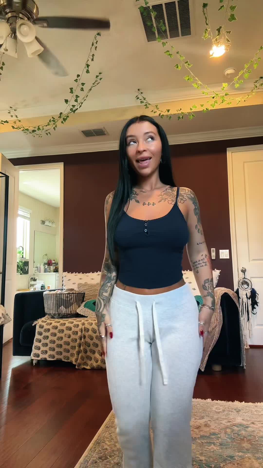 Video 580815 from Danielle Cohn