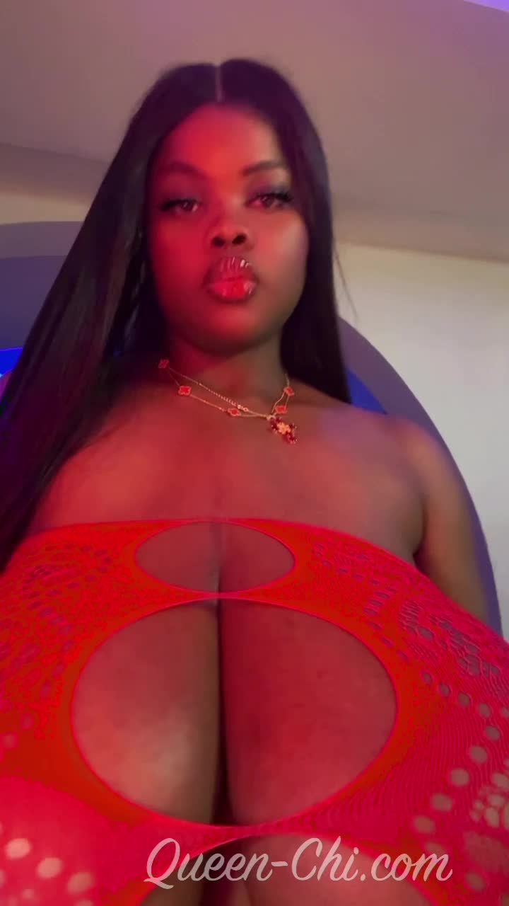 Video 581387 from Chioma Lovv