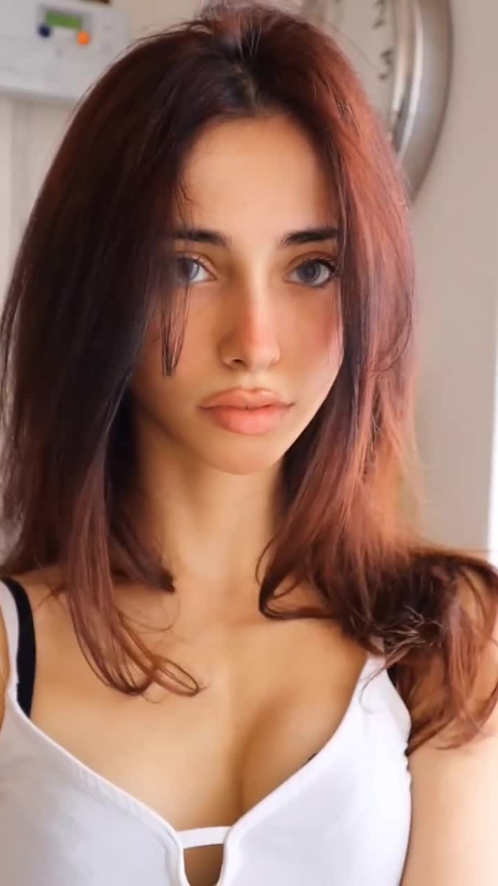 Video 581411 from Lucrelisa - la.vica_ (twins)