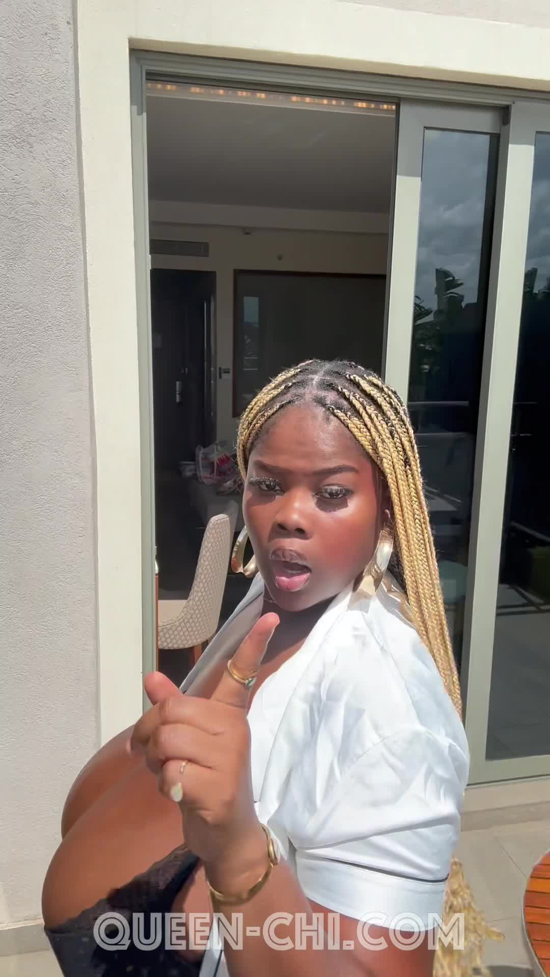 Video 581562 from Chioma Lovv