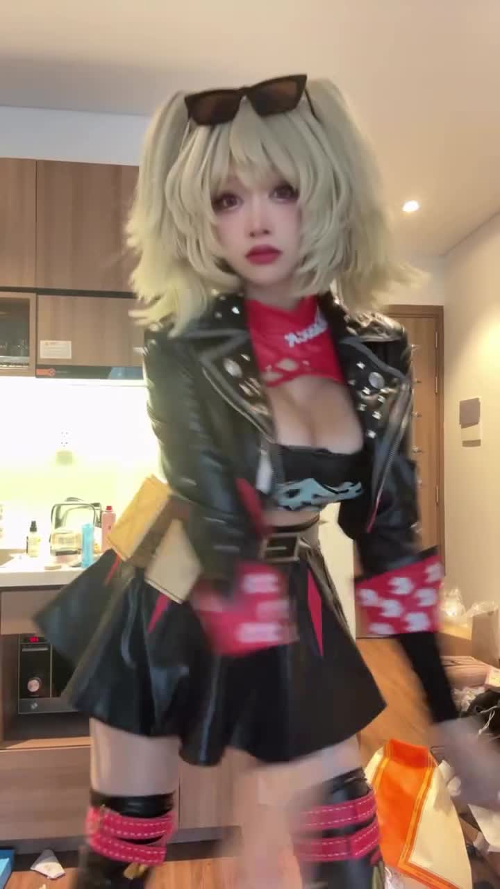 Video 581591 from Suakirin / Suaki / Surinrini