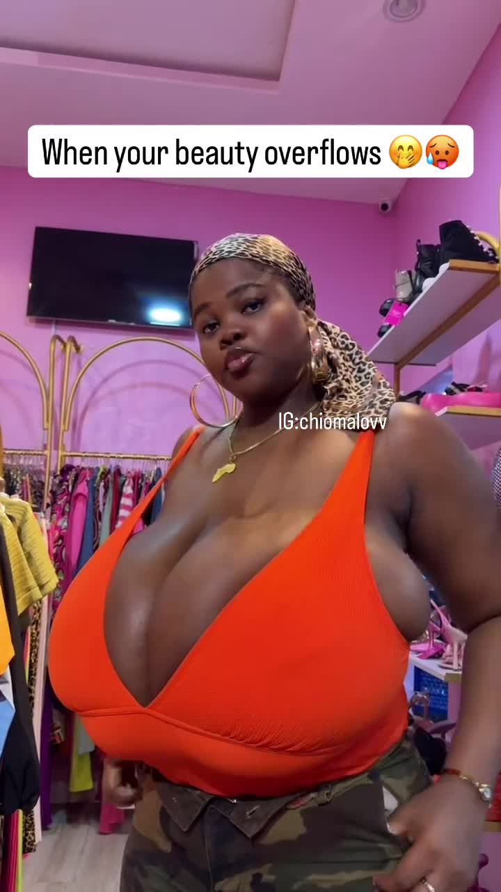 Video 581626 from Chioma Lovv