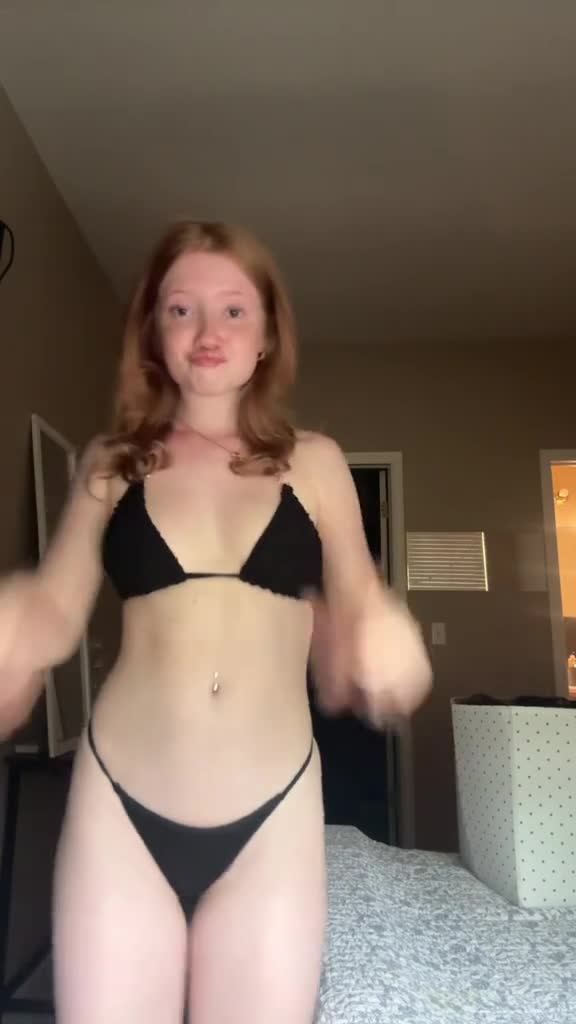 Video 581821 from Makenna Kelly / Lifewithmak