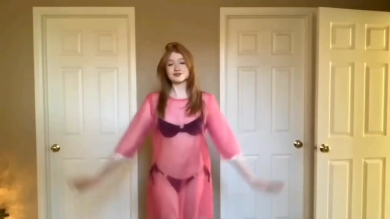 Video 581853 from Makenna Kelly / Lifewithmak