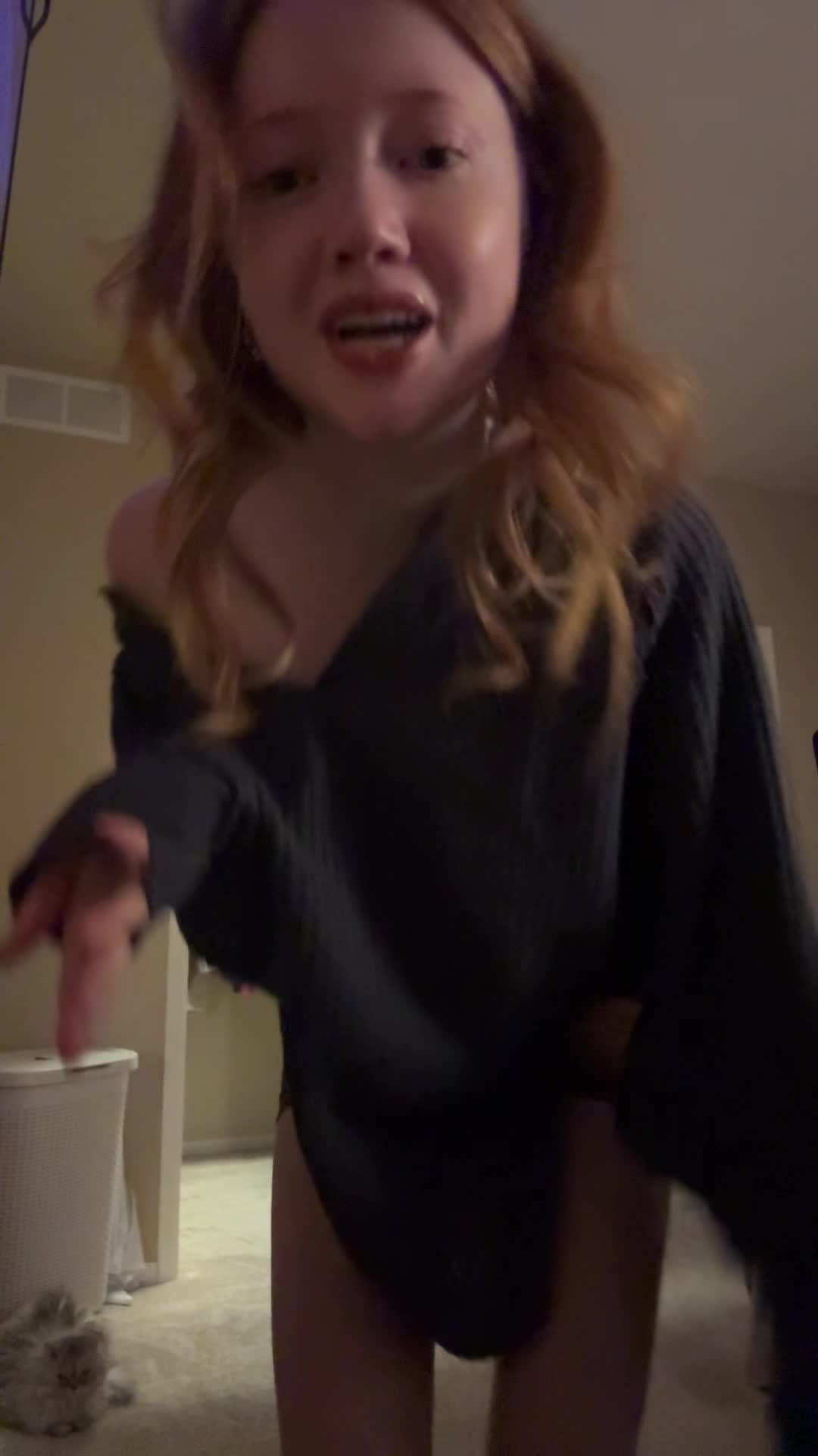 Video 582070 from Makenna Kelly / Lifewithmak