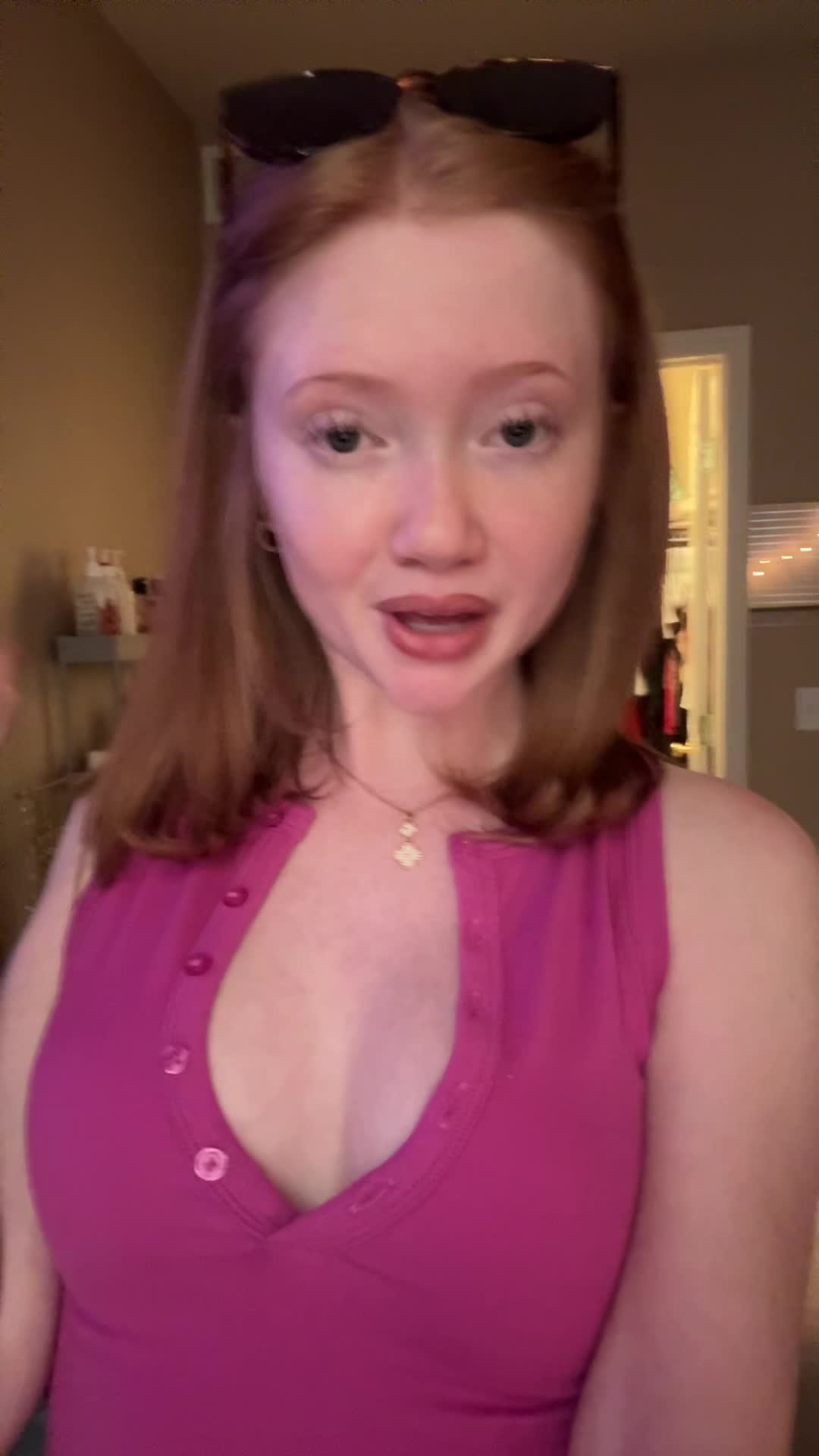 Video 582967 from Makenna Kelly / Lifewithmak