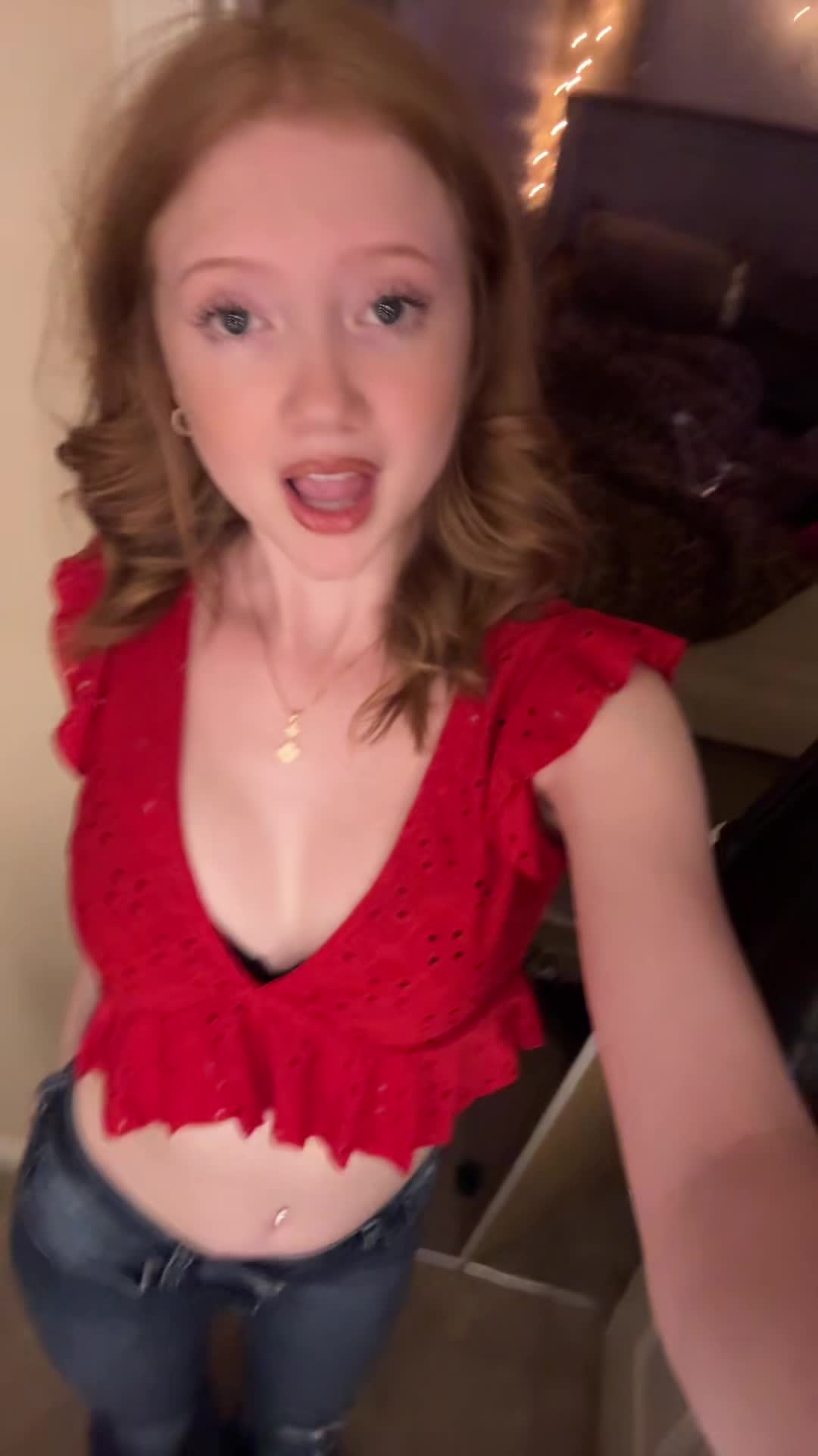 Video 582993 from Makenna Kelly / Lifewithmak