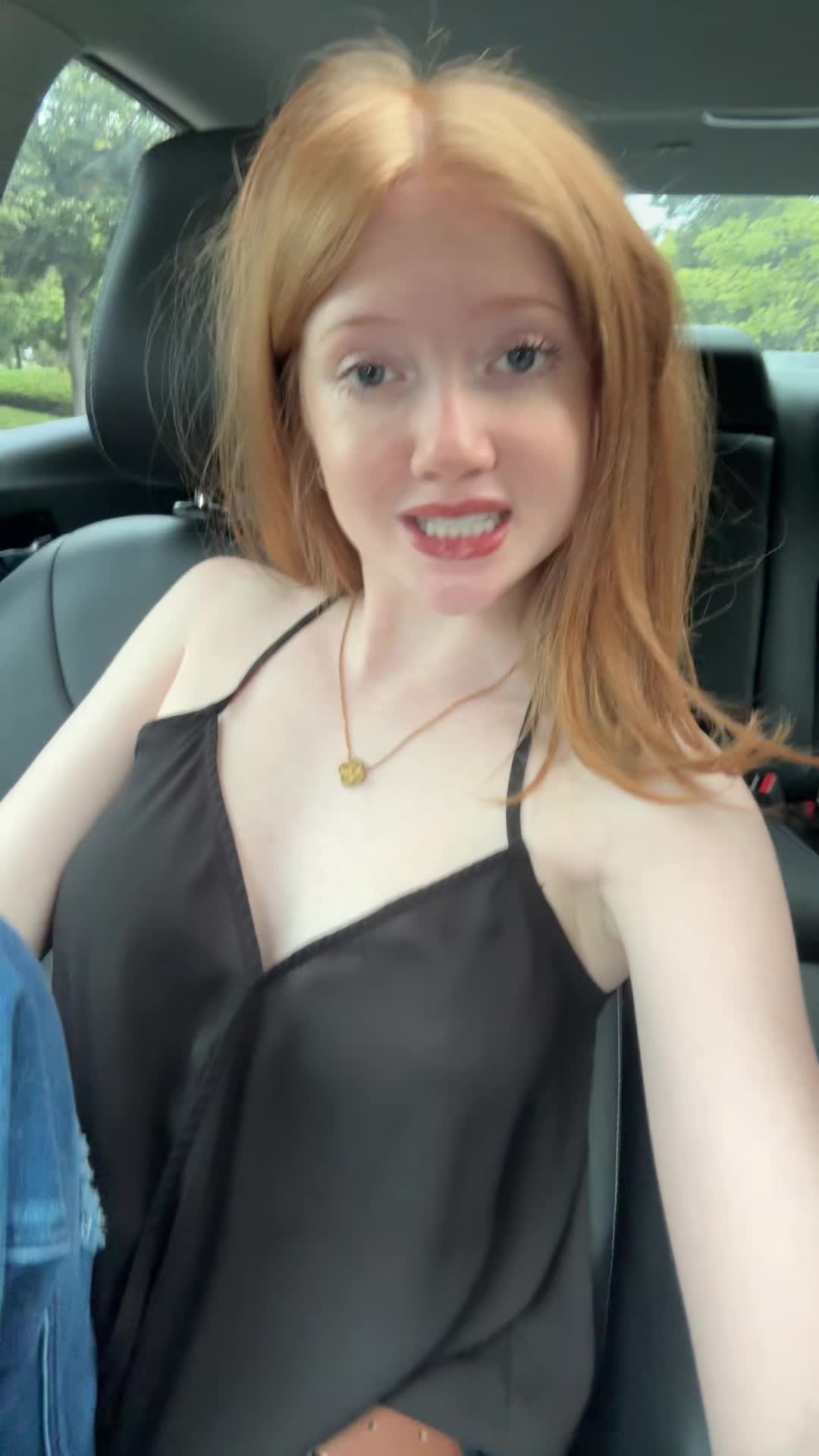 Video 583012 from Makenna Kelly / Lifewithmak